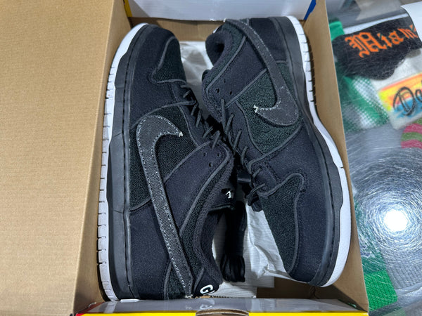 Nike SB Dunk Low - Gnarhunters Size 12