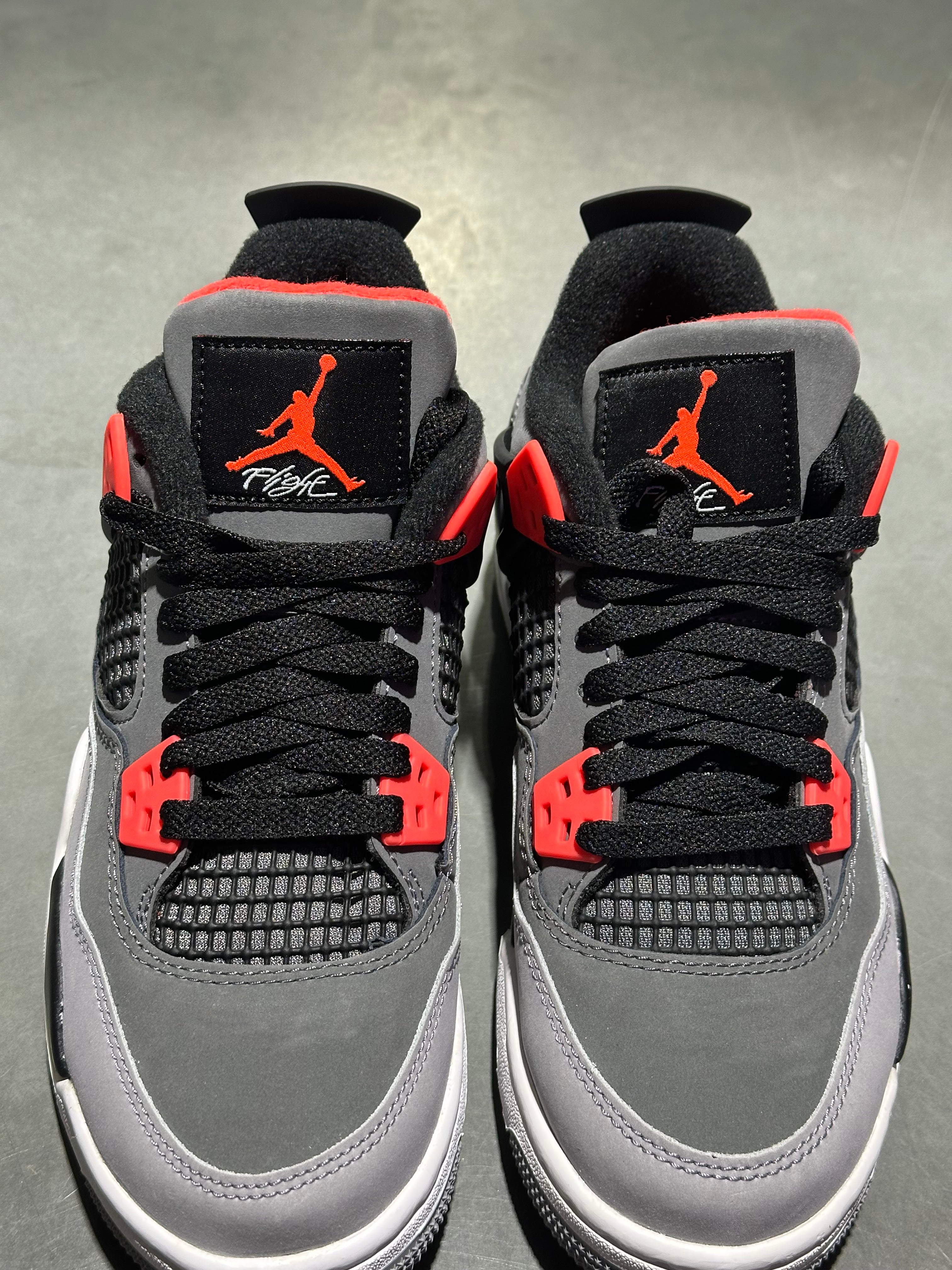 Air Jordan 4 Retro GS - Infrared Size 4Y