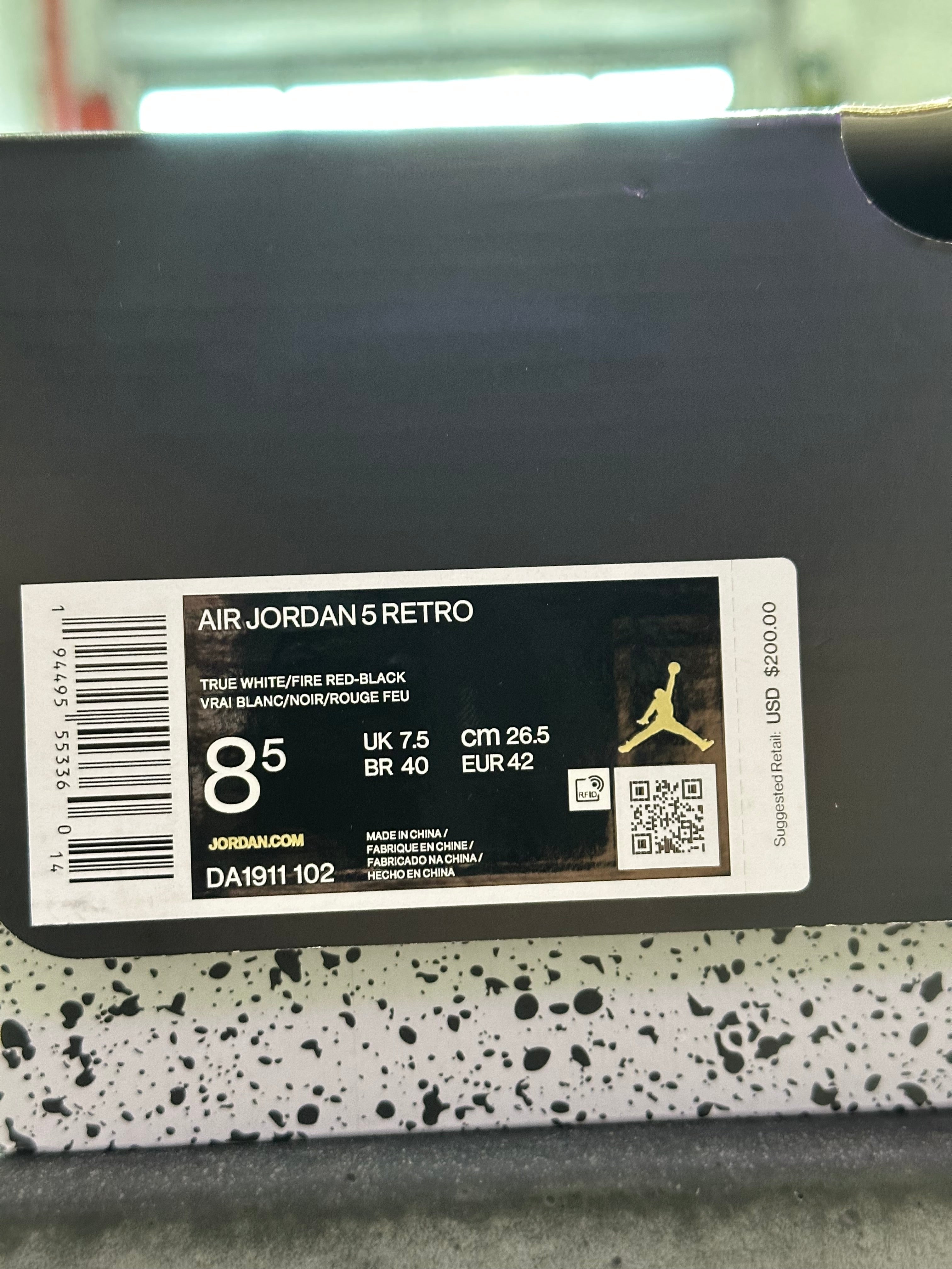 Air Jordan 5 Retro - Fire Red Silver Tongue 2020 Size 8.5
