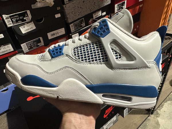Air Jordan 4 Retro - Military Blue Size 12