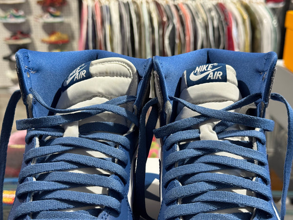 Air Jordan 1 Retro High OG - True Blue Size 11