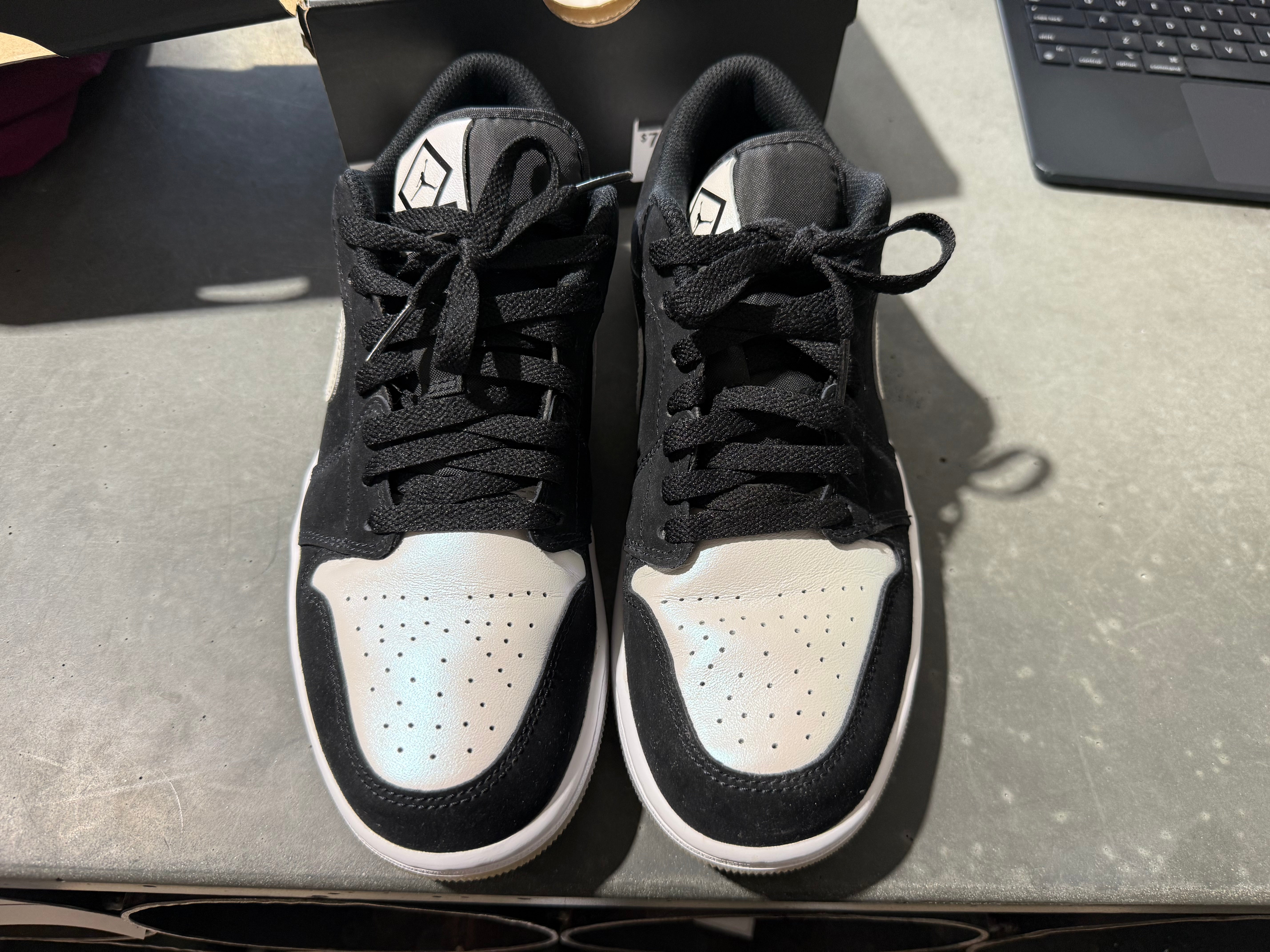 Air Jordan 1 Low SE - Diamond Shorts Size 8