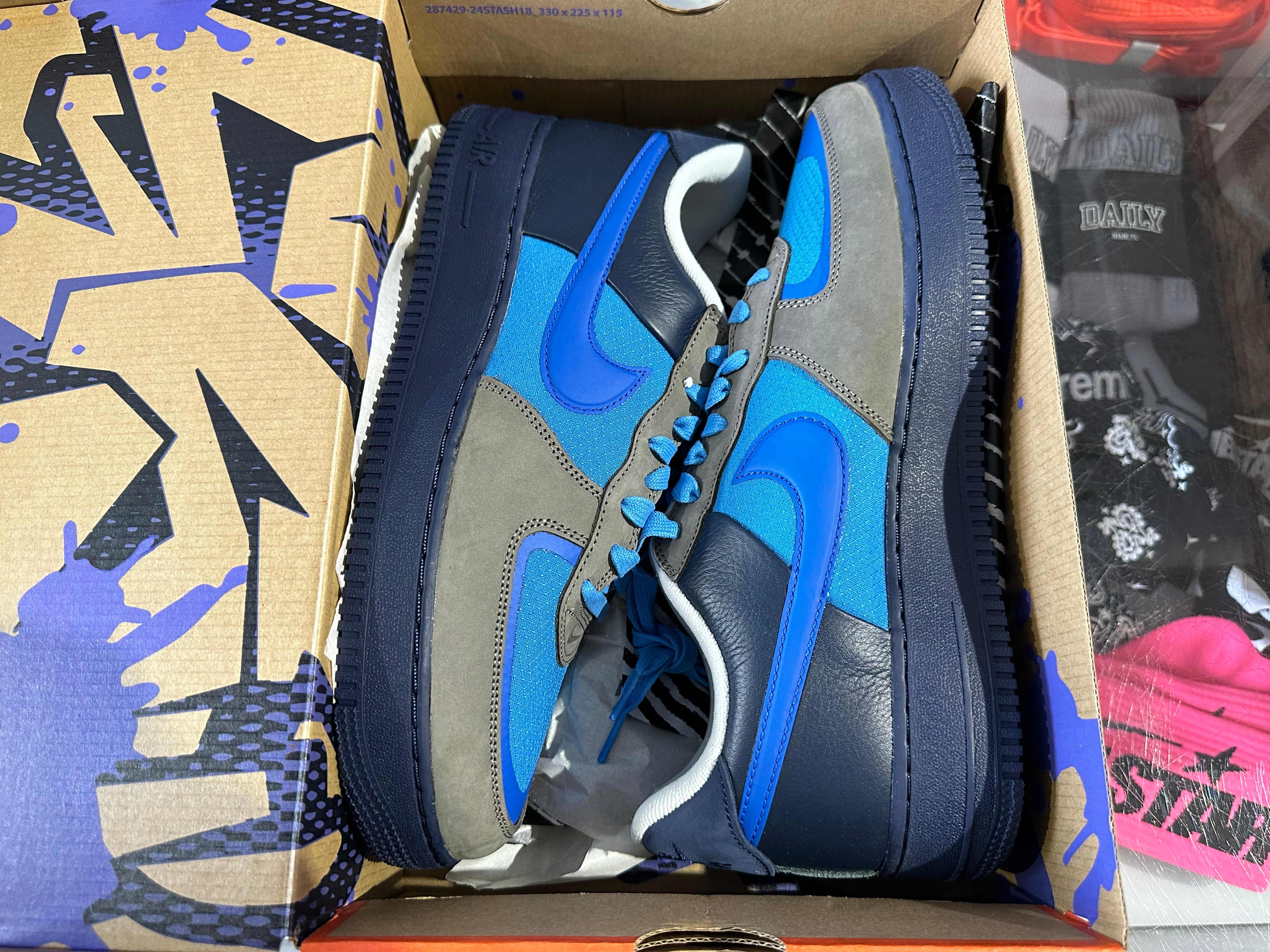 Nike Air Force 1 Low SP - Stash 2024 Size 11 (SPECIAL BOX//SIGNED)