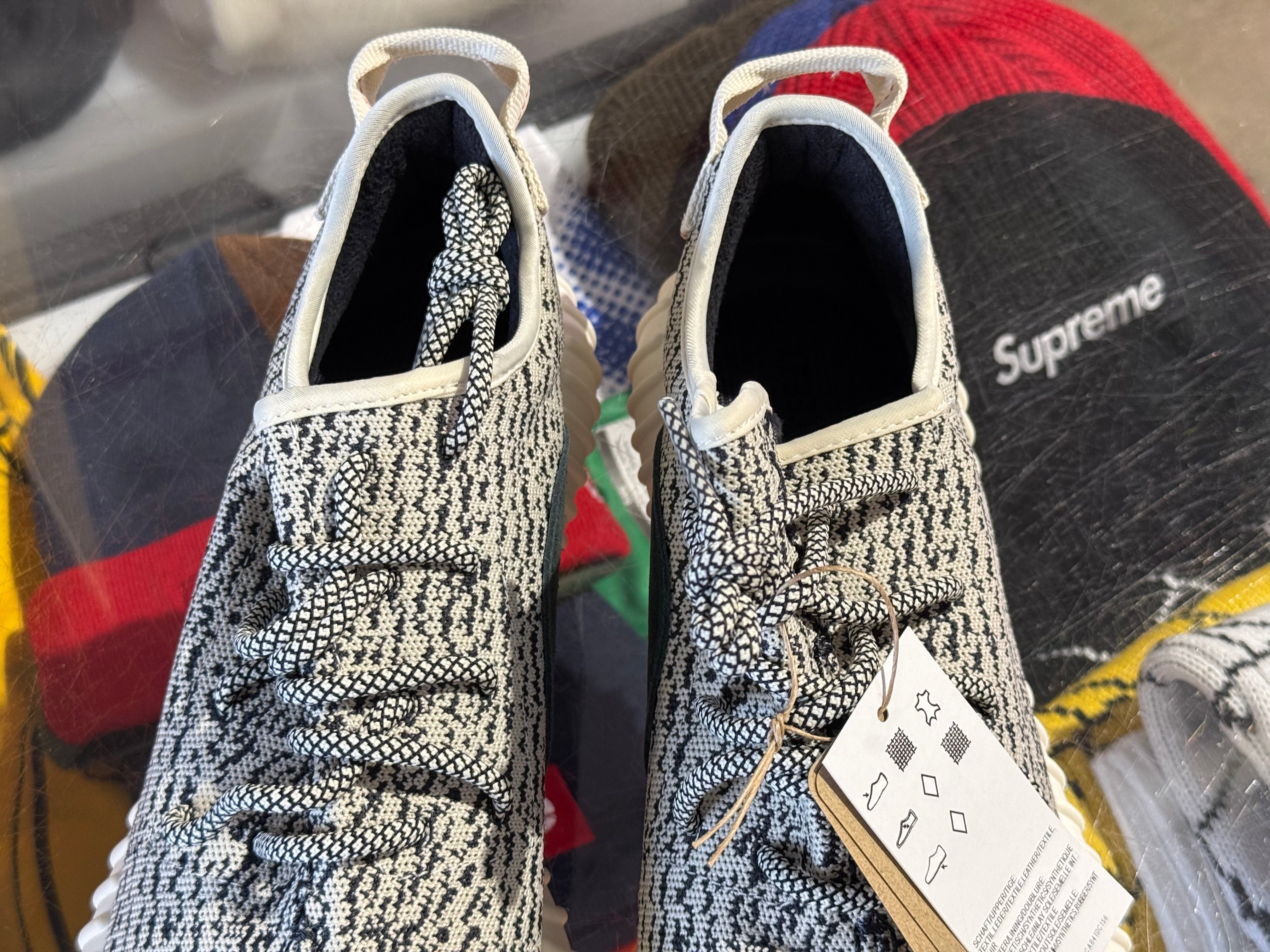 Adidas Yeezy Boost 350 - Turtle Dove Size 11