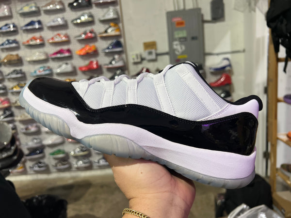 Air Jordan 11 Retro Low - Concord Size 10.5