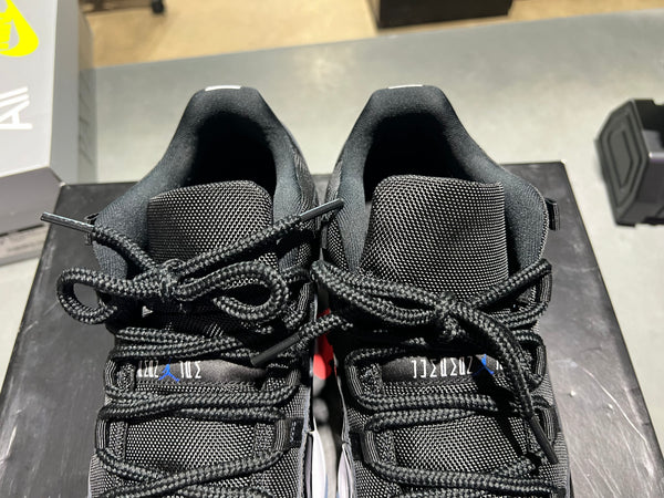 Air Jordan 11 Retro Low - Space Jam Size 10