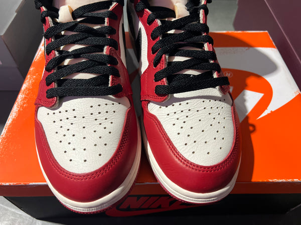 Air Jordan 1 Retro High OG - Chicago Lost and Found Size 11.5