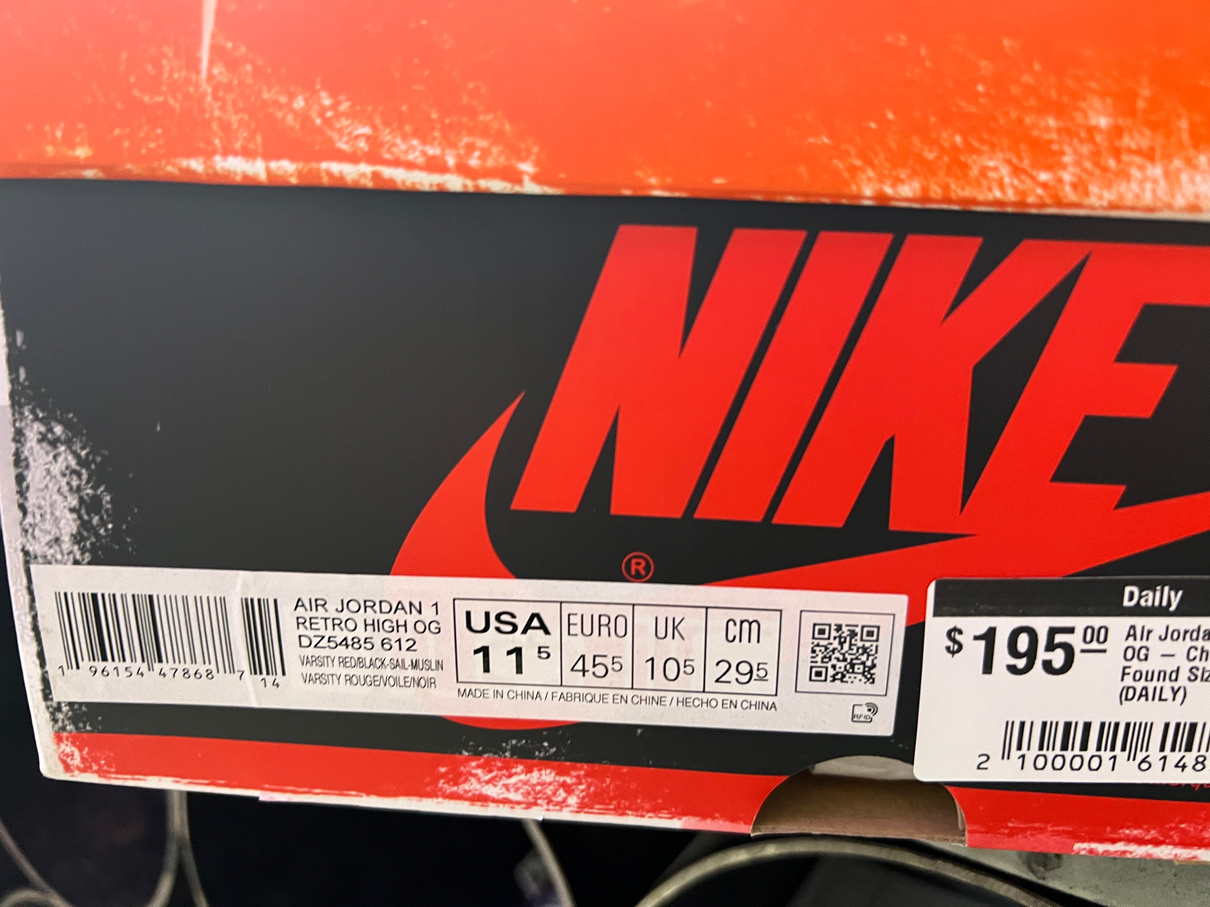 Air Jordan 1 Retro High OG - Chicago Lost and Found Size 11.5