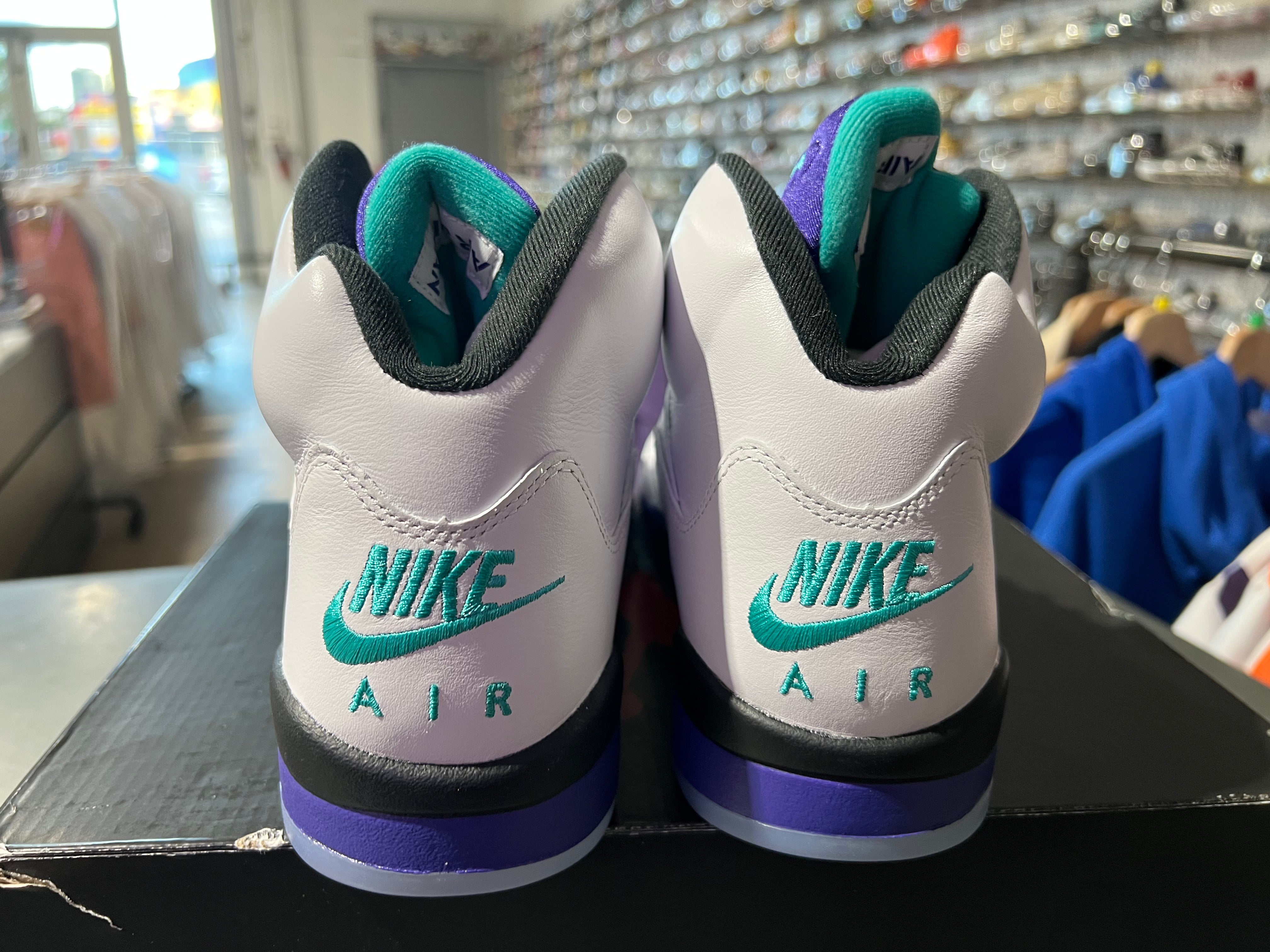 Air Jordan 5 Retro - Grape 2025 Size 10