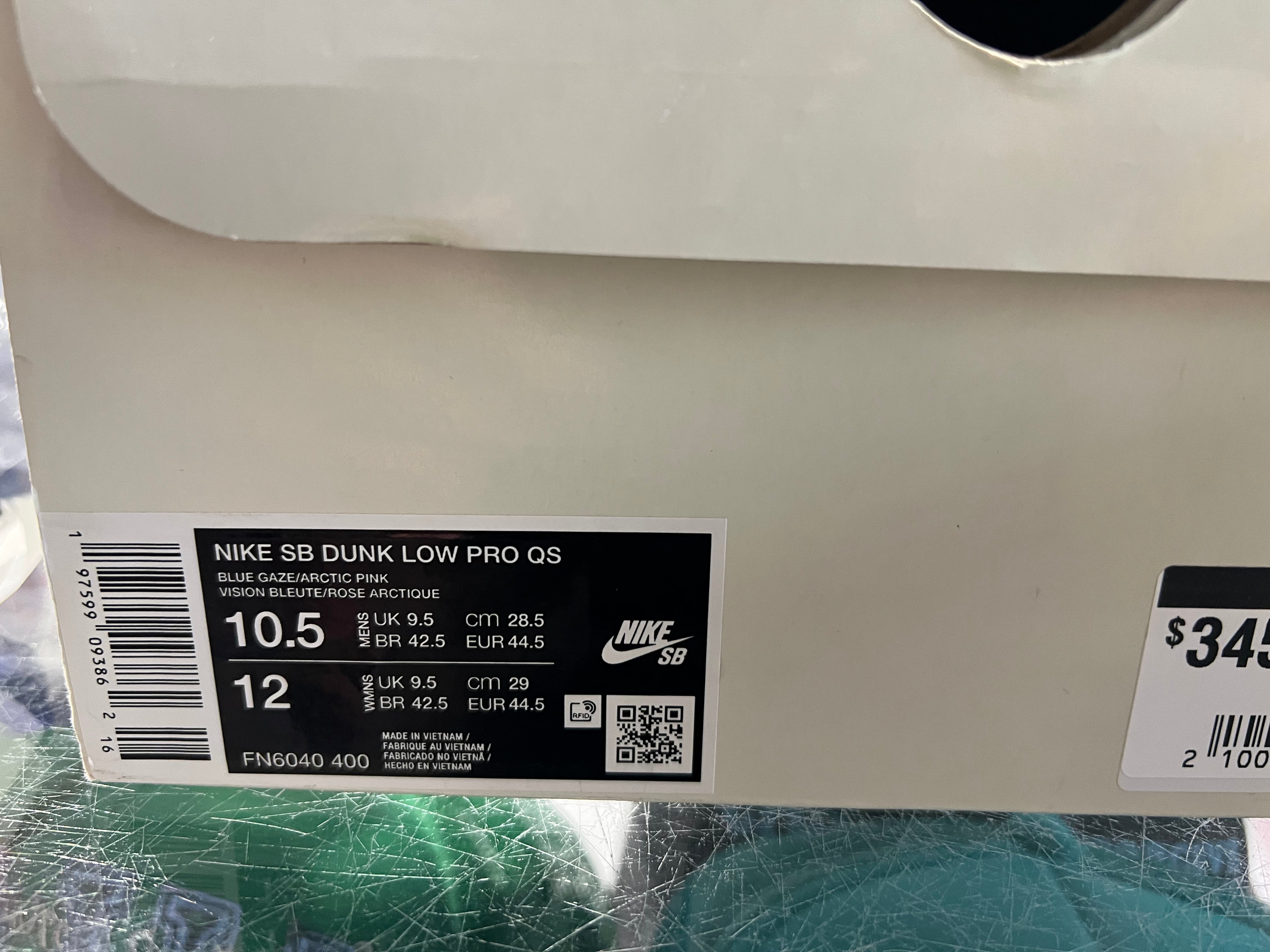 Nike SB Dunk Low Pro QS - Verdy Visty Size 10.5