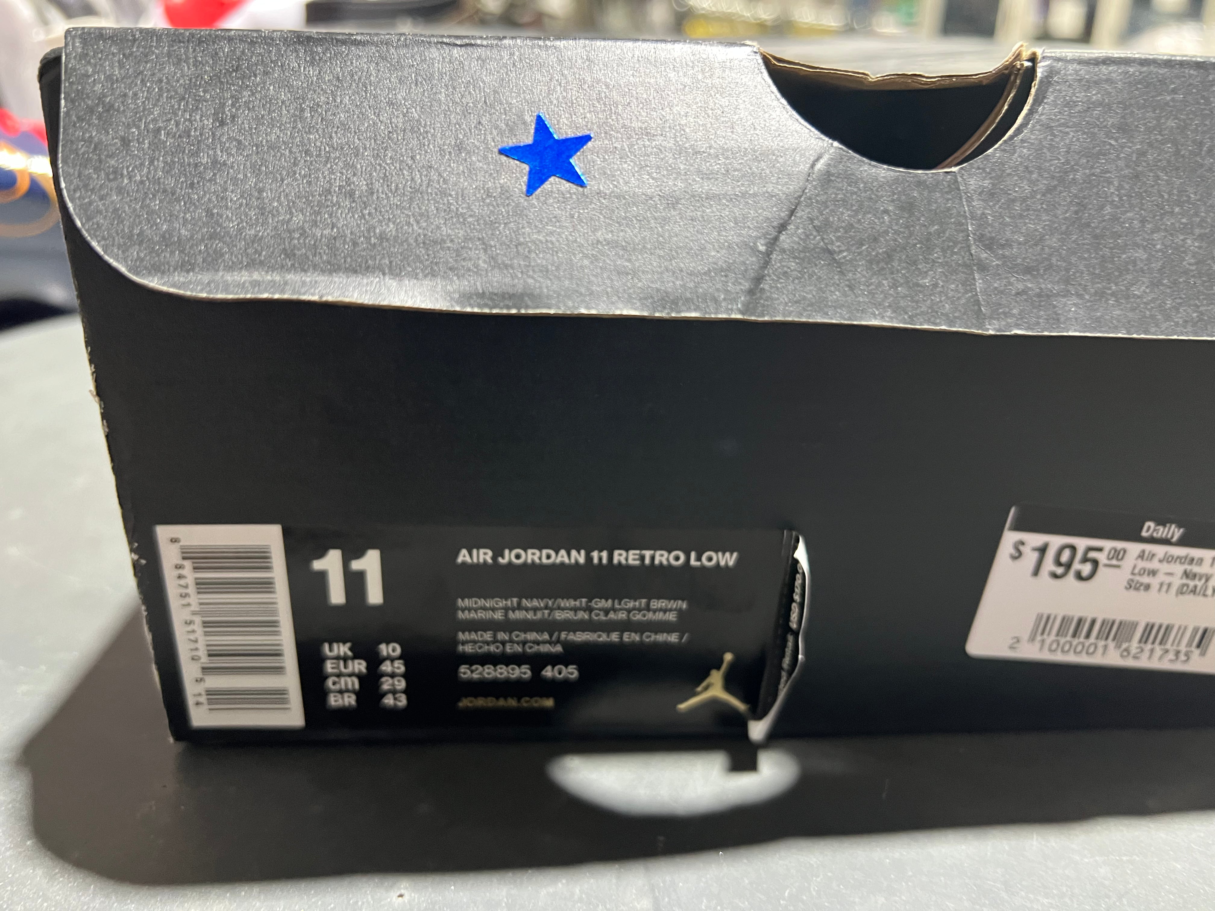 Air Jordan 11 Retro Low - Navy Gum 2016 Size 11