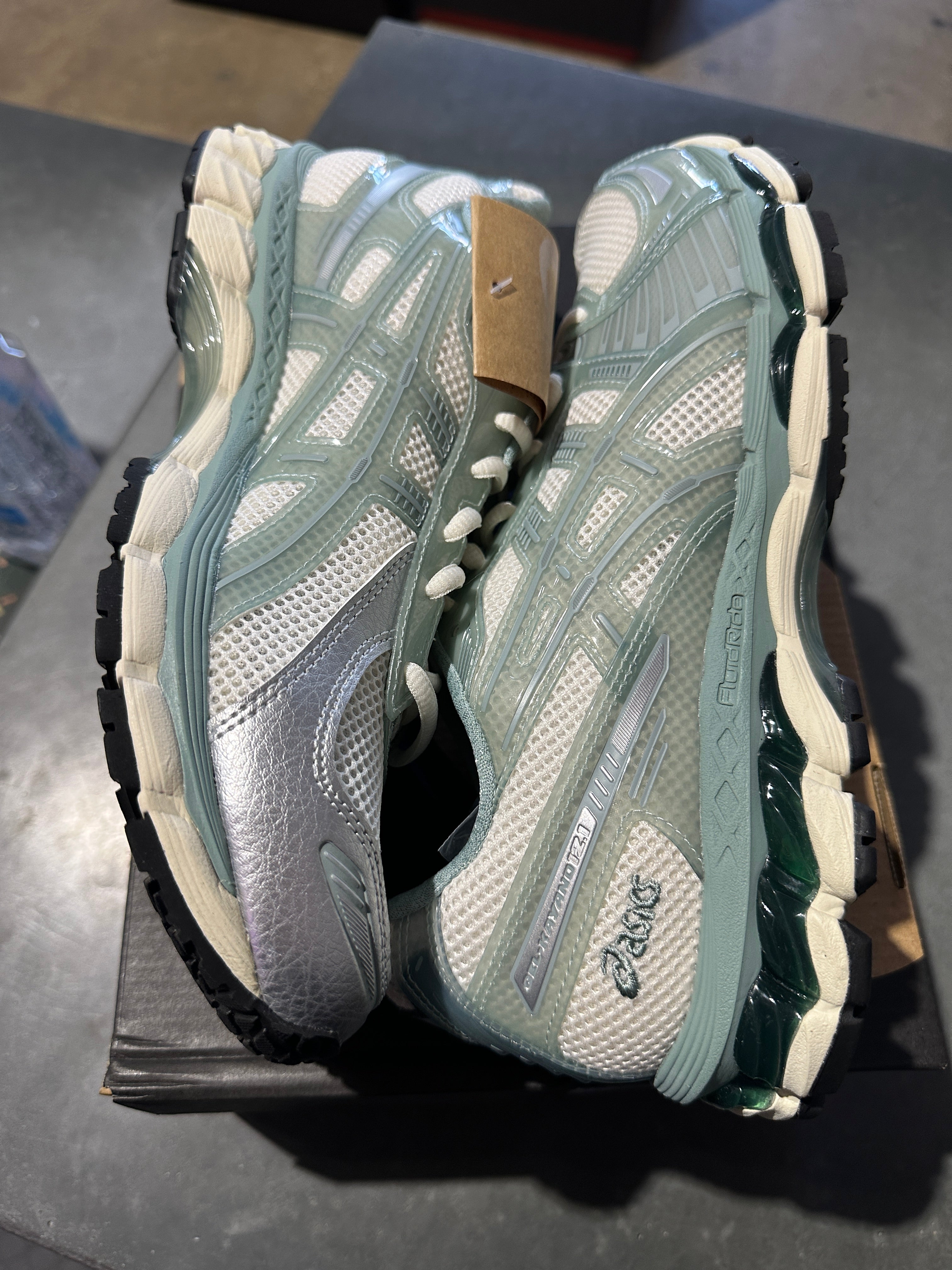 ASICS Gel-Kayano 12.1 Kith - Cream Sage Size 10.5