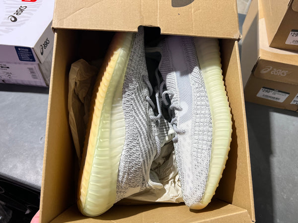 adidas Yeezy Boost 350 V2 - Yeshaya Reflective Size 9.5