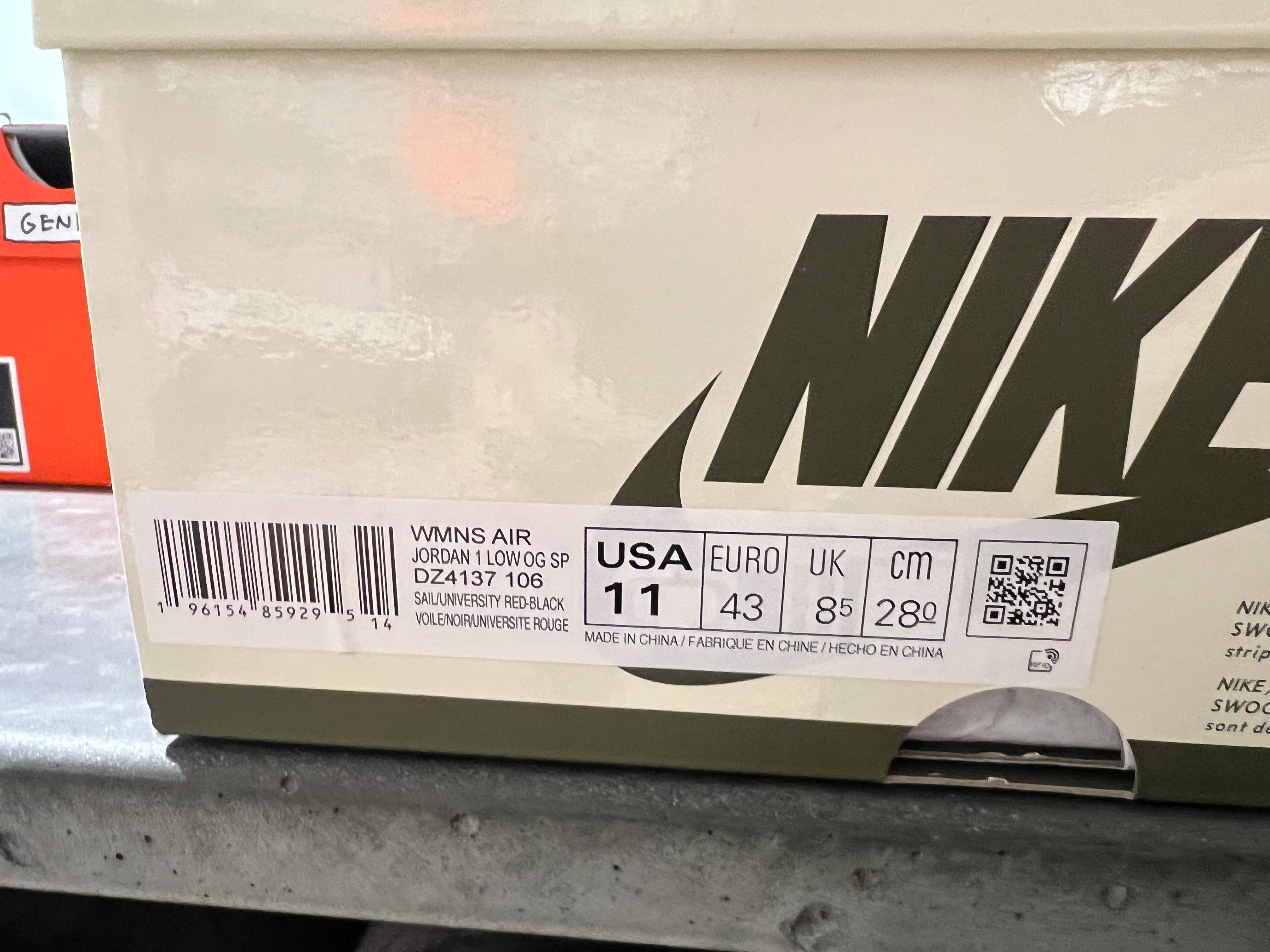 WMNS Air Jordan 1 low OG SP - Olive Size 11W/9.5M