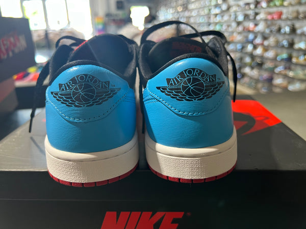 WMNS Air Jordan 1 Retro Low OG - NC to Chi Size 9.5W/8M