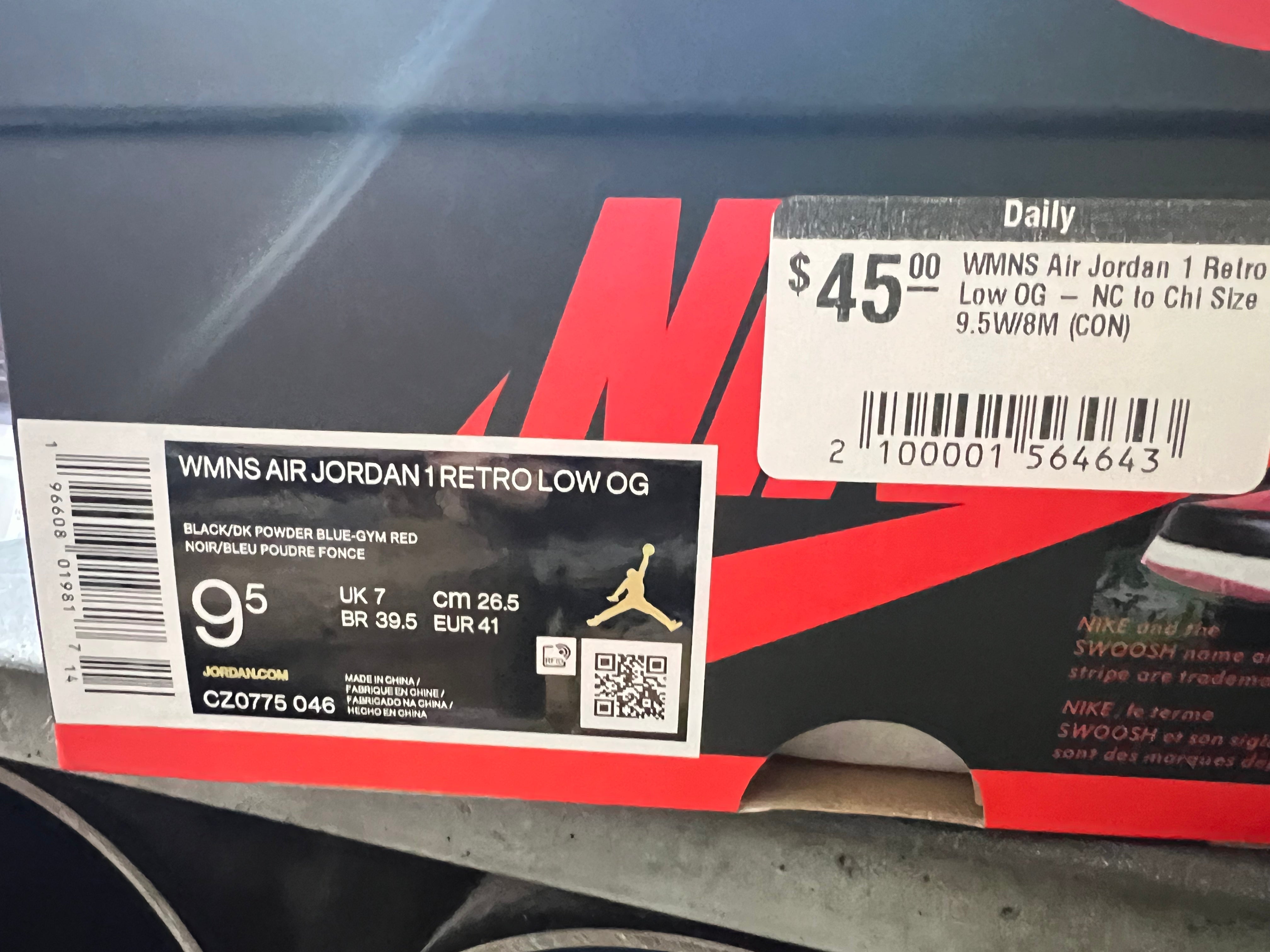 WMNS Air Jordan 1 Retro Low OG - NC to Chi Size 9.5W/8M