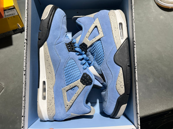 Air Jordan 4 Retro - University Blue Size 9