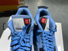 Air Jordan 4 Retro - University Blue Size 9