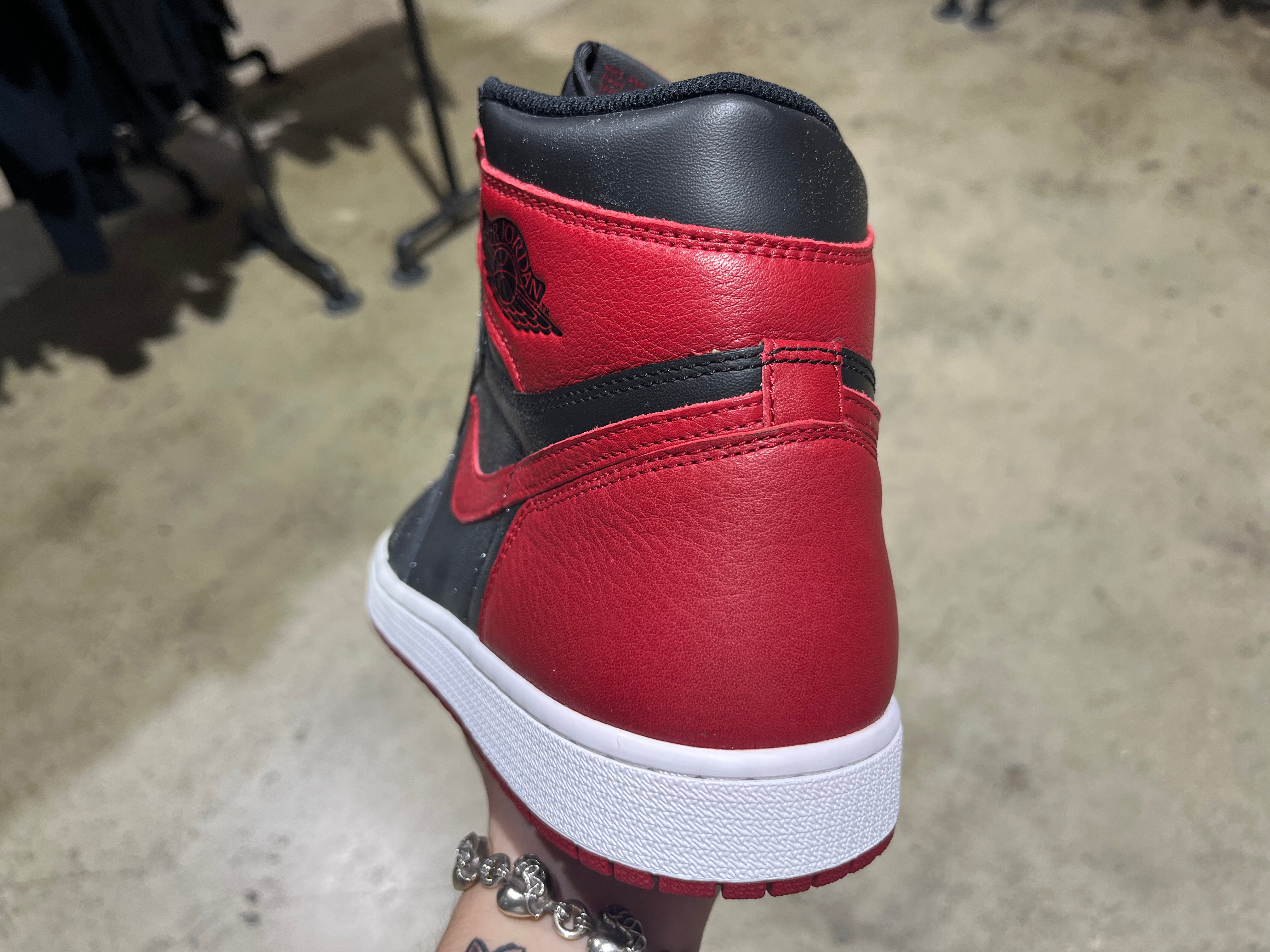 Air Jordan 1 Retro High OG - 2016 Banned/Bred Size 12