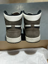 Air Jordan 1 Retro High OG - Mocha Size 10.5