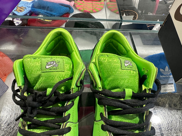 Nike SB Dunk Low - The Powerpuff Girls/Buttercup Size 11.5