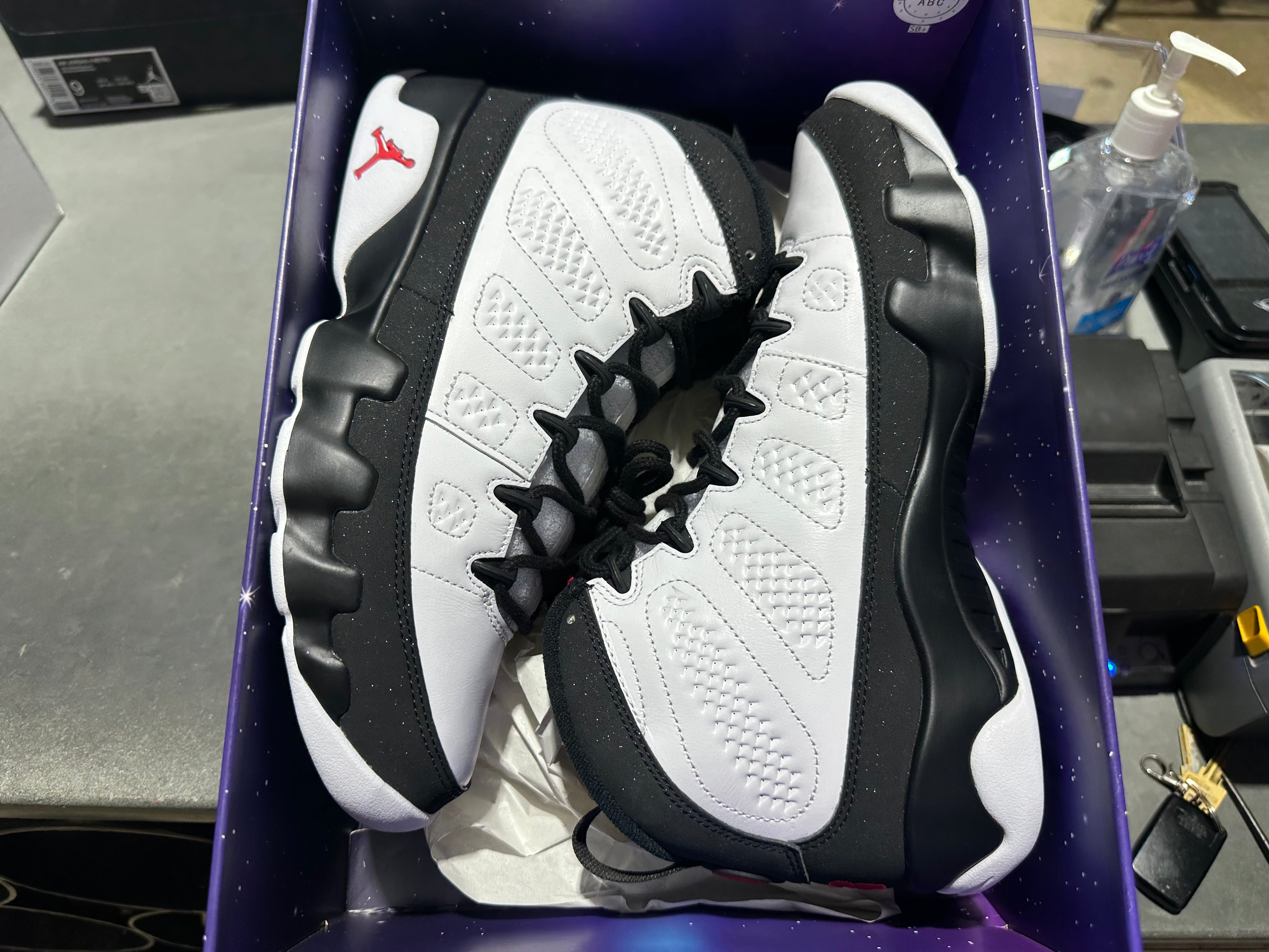 Air Jordan 9 Retro - Space Jam Size 8.5