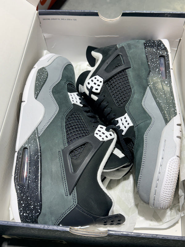 Air Jordan 4 Retro - Fear Size 11