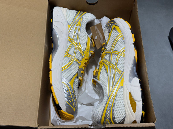 Asics GT 2160 Kith - Cream/Solar Power Size 9
