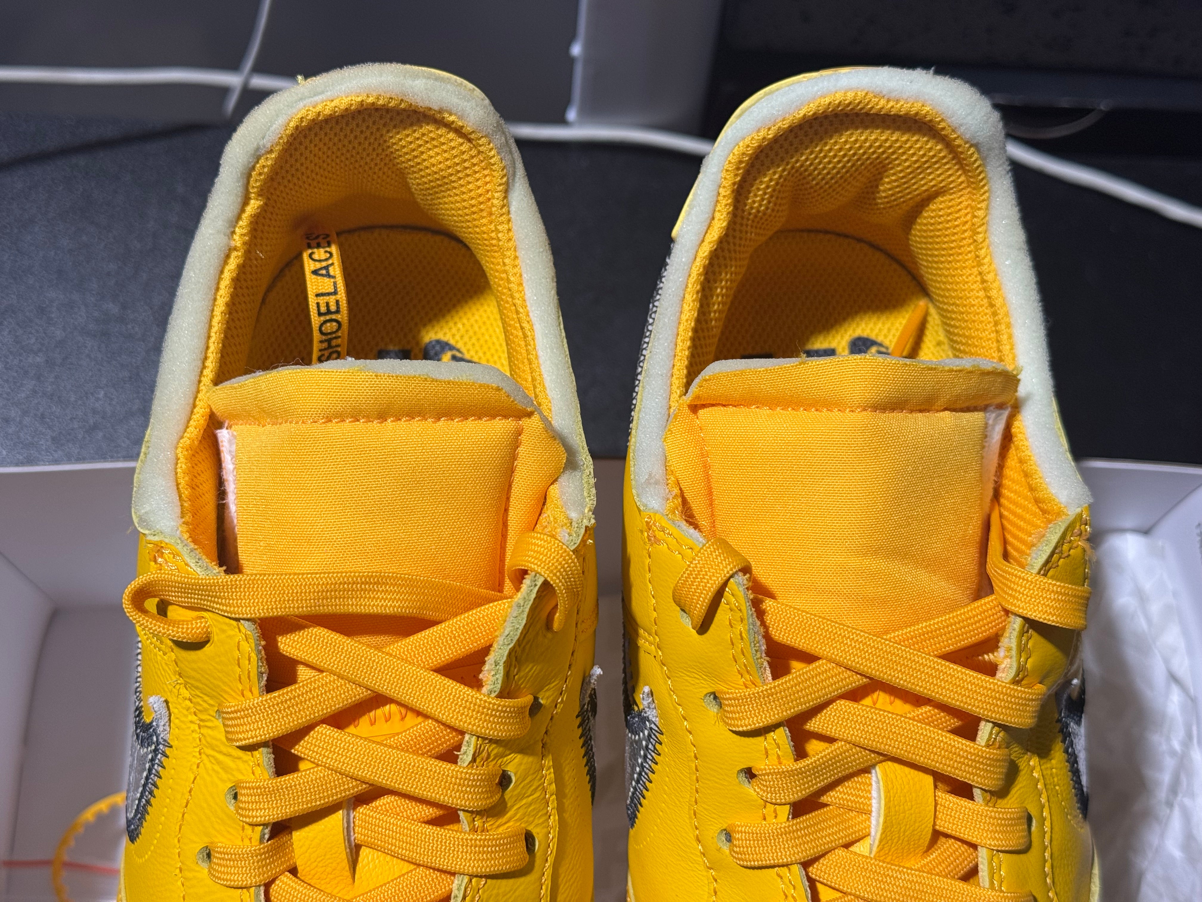 Nike Air Force 1 Low - Off-White/ICA University Gold Size 10