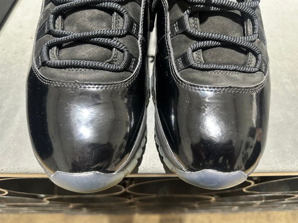 Air Jordan 11 Retro - Cap & Gown Size 12