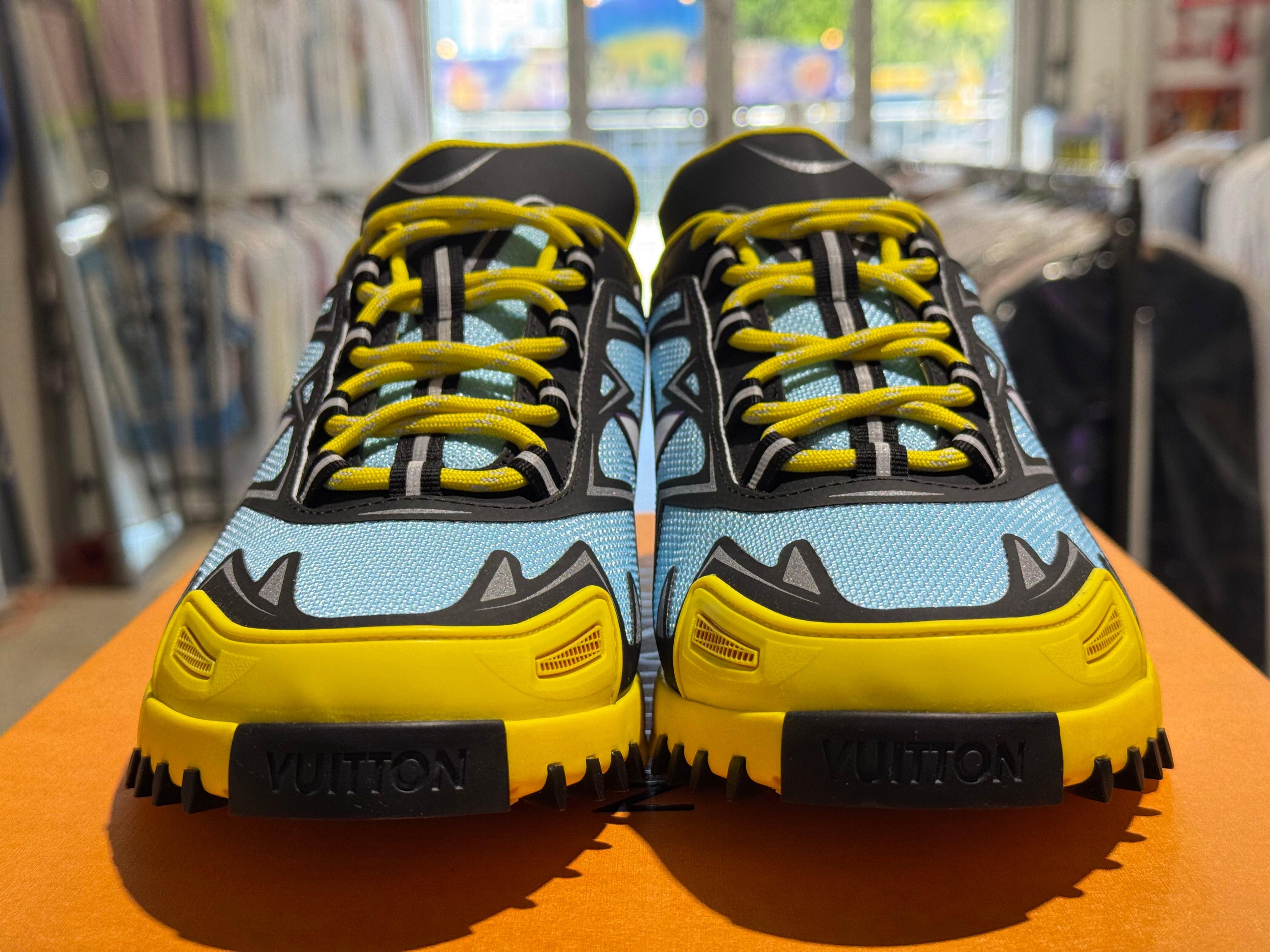 Louis Vuitton Sprint Sneaker - Multicolor Size 7LV/9US (DAILY)