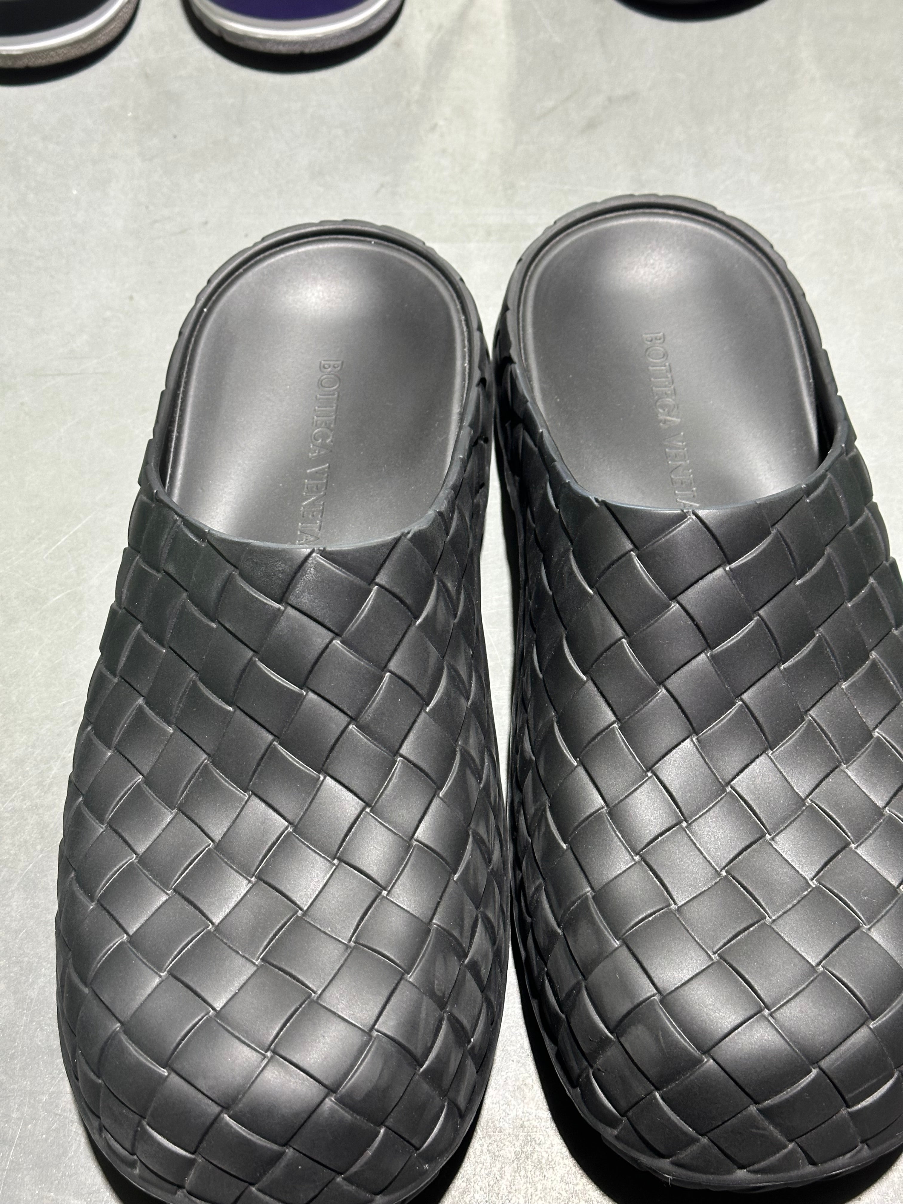Bottega Veneta Beebee Sandal - Black Size 11