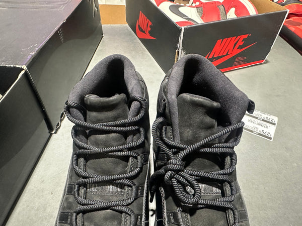 Air Jordan 11 Retro - Cap & Gown Size 12
