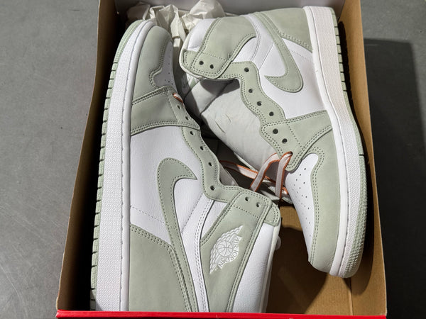 WMNS Air Jordan 1 High OG - Sea Foam Size 11.5W/10M