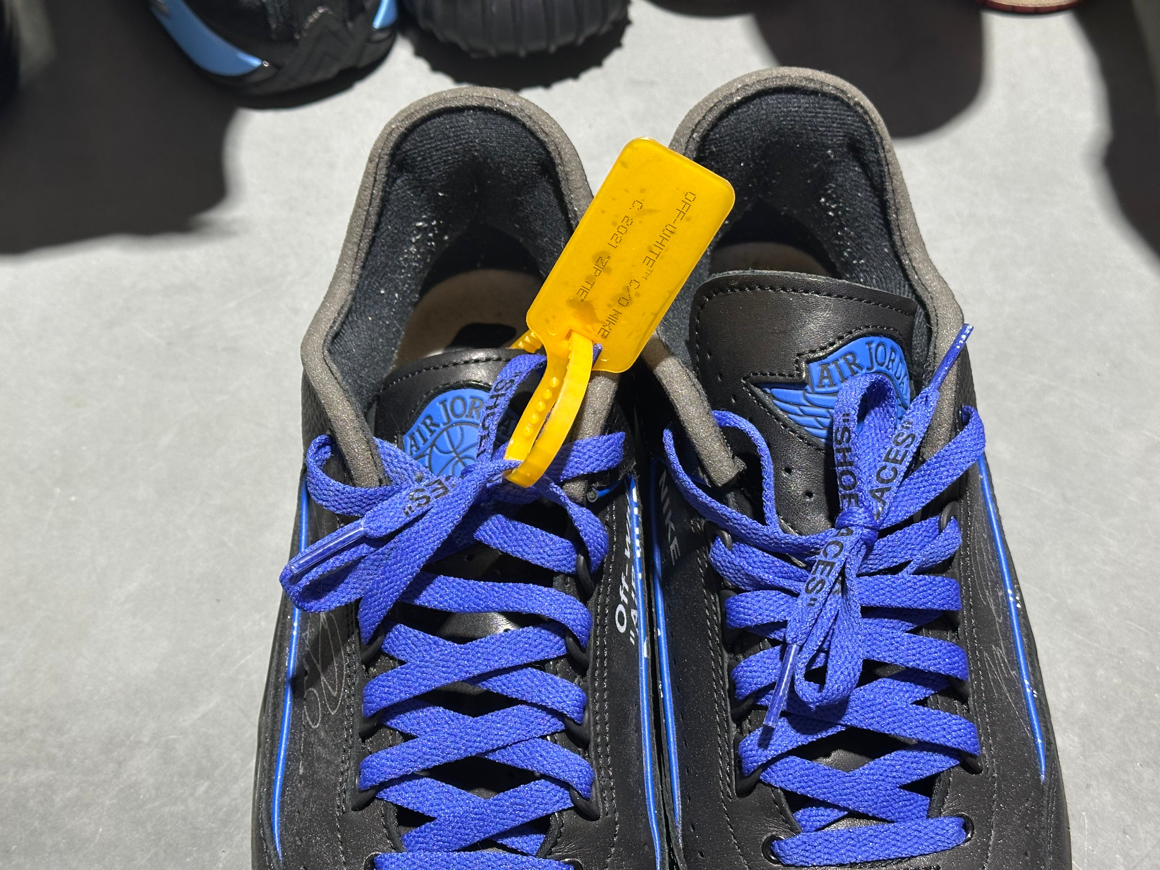 Air Jordan 2 Retro Low SP Off-White - Black Blue Size 10.5