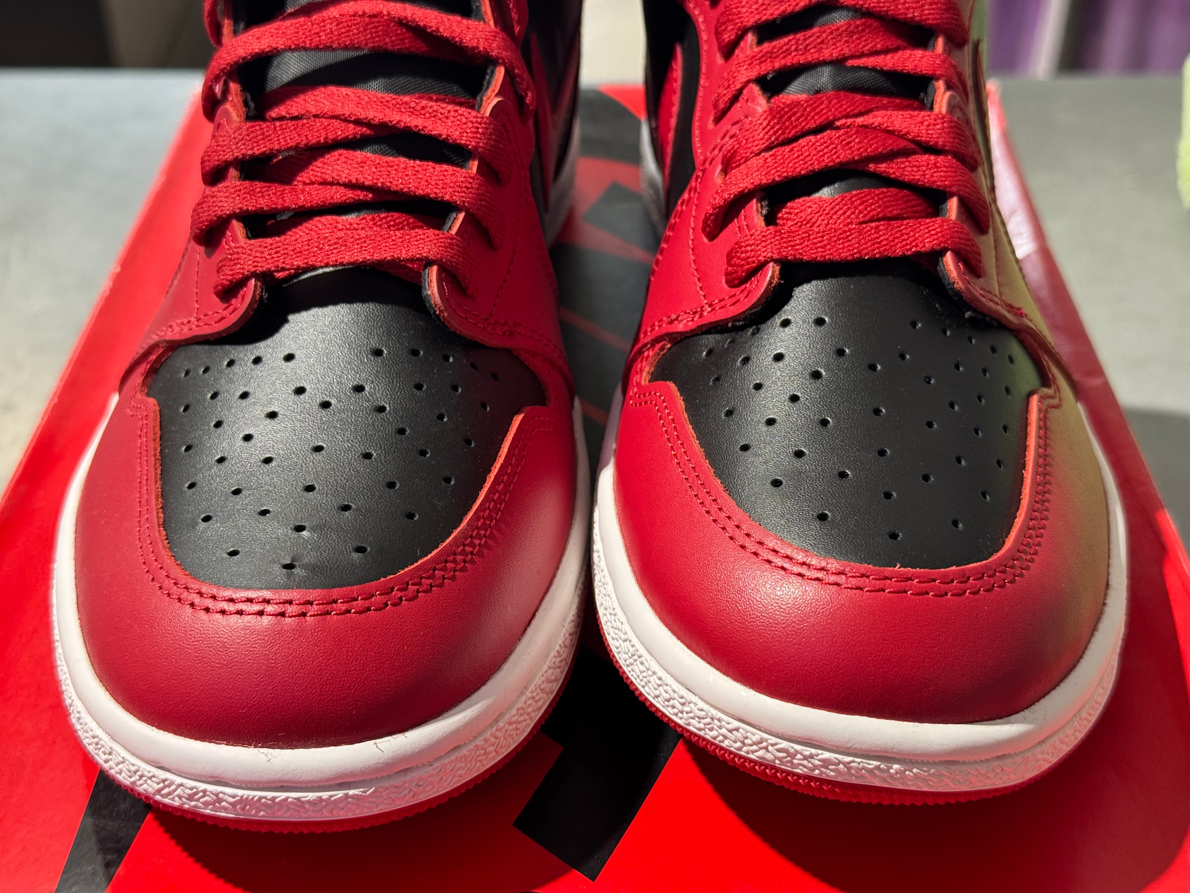 Air Jordan 1 Retro High 85 - Varsity Red Size 10.5