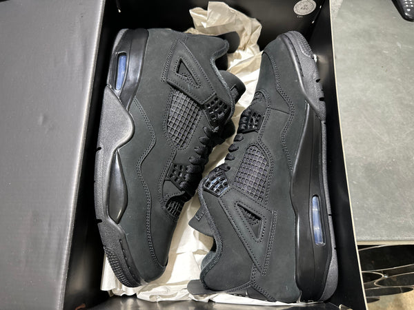 Air Jordan 4 Retro - Black Cat Size 11