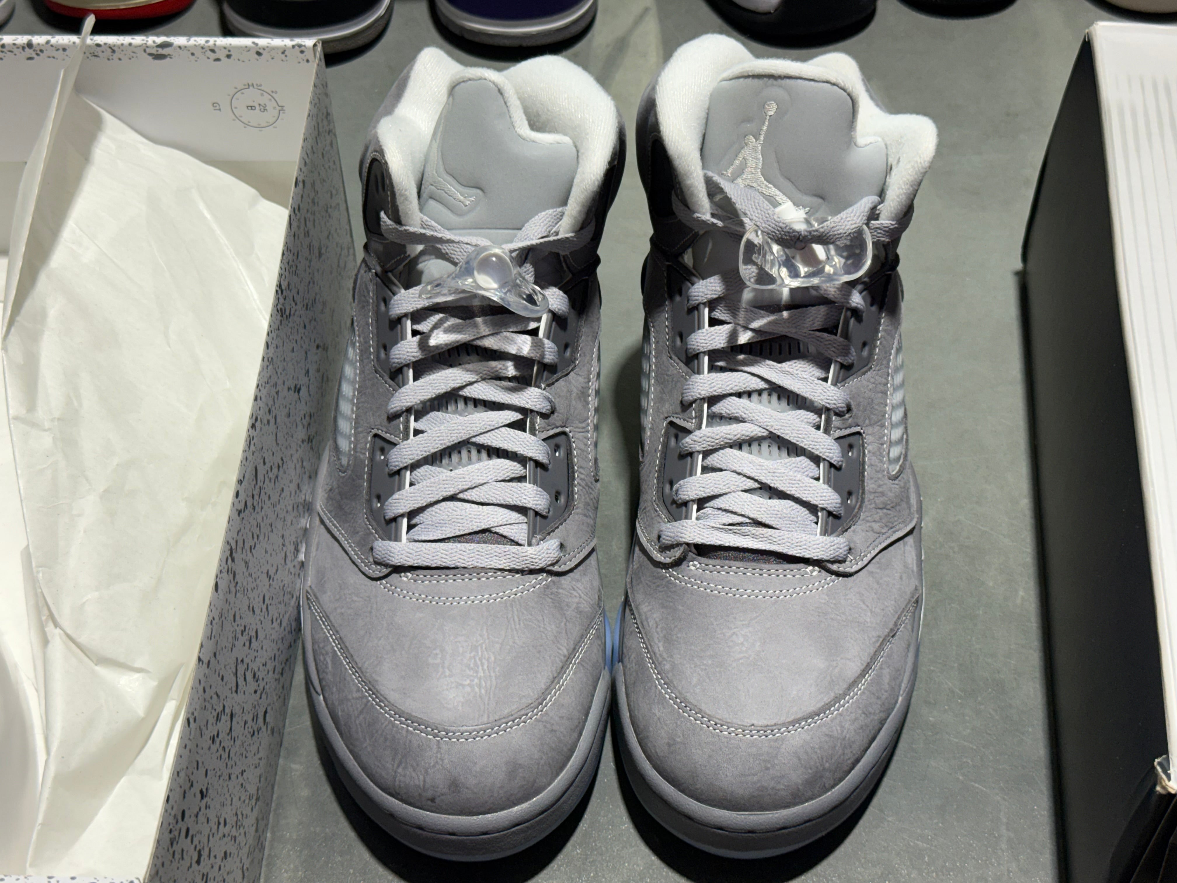 Air Jordan 5 Retro - Wolf Grey Size 11.5
