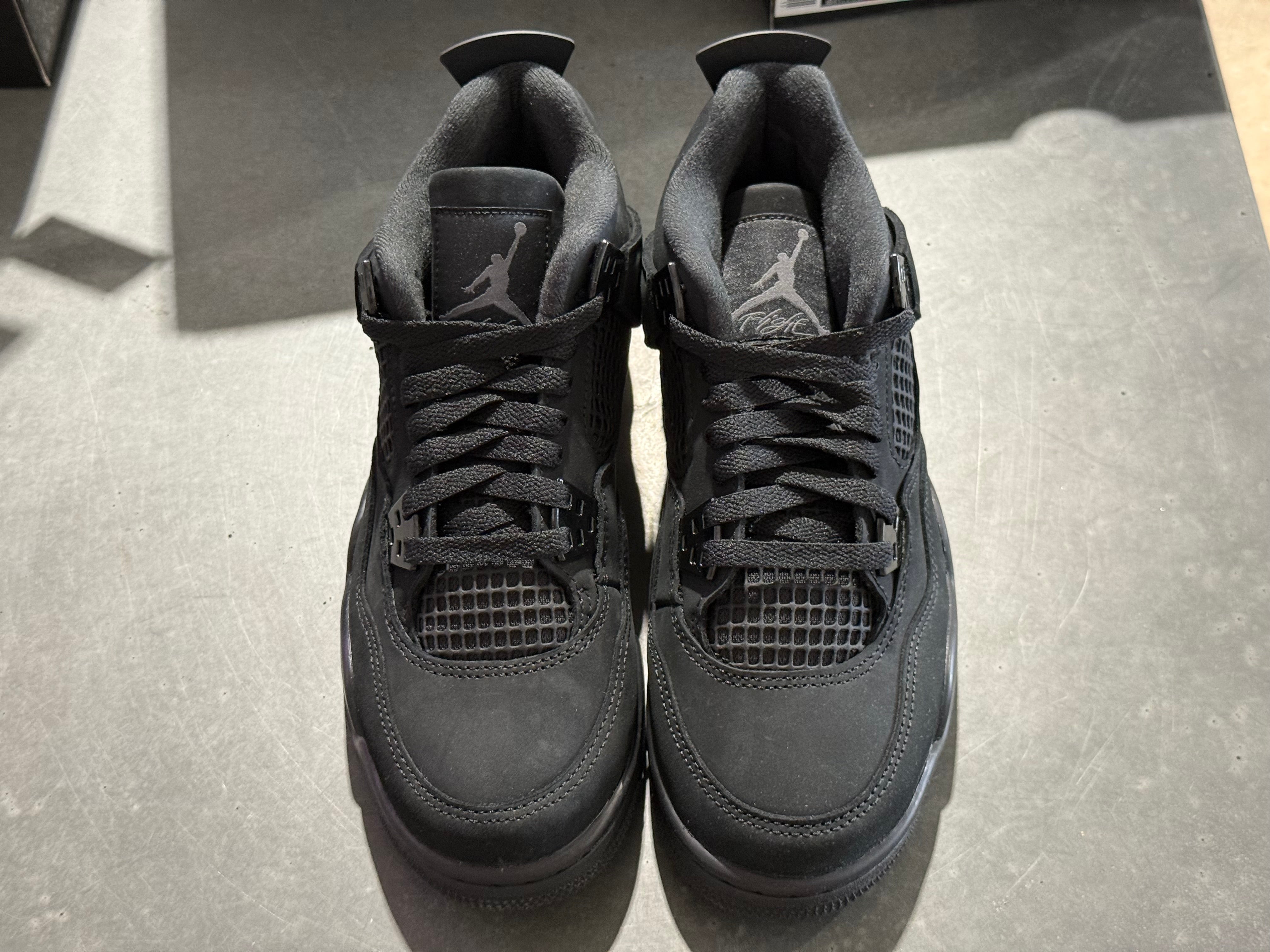 Air Jordan 4 Retro (GS) - Black Cat 2025 Size 6Y