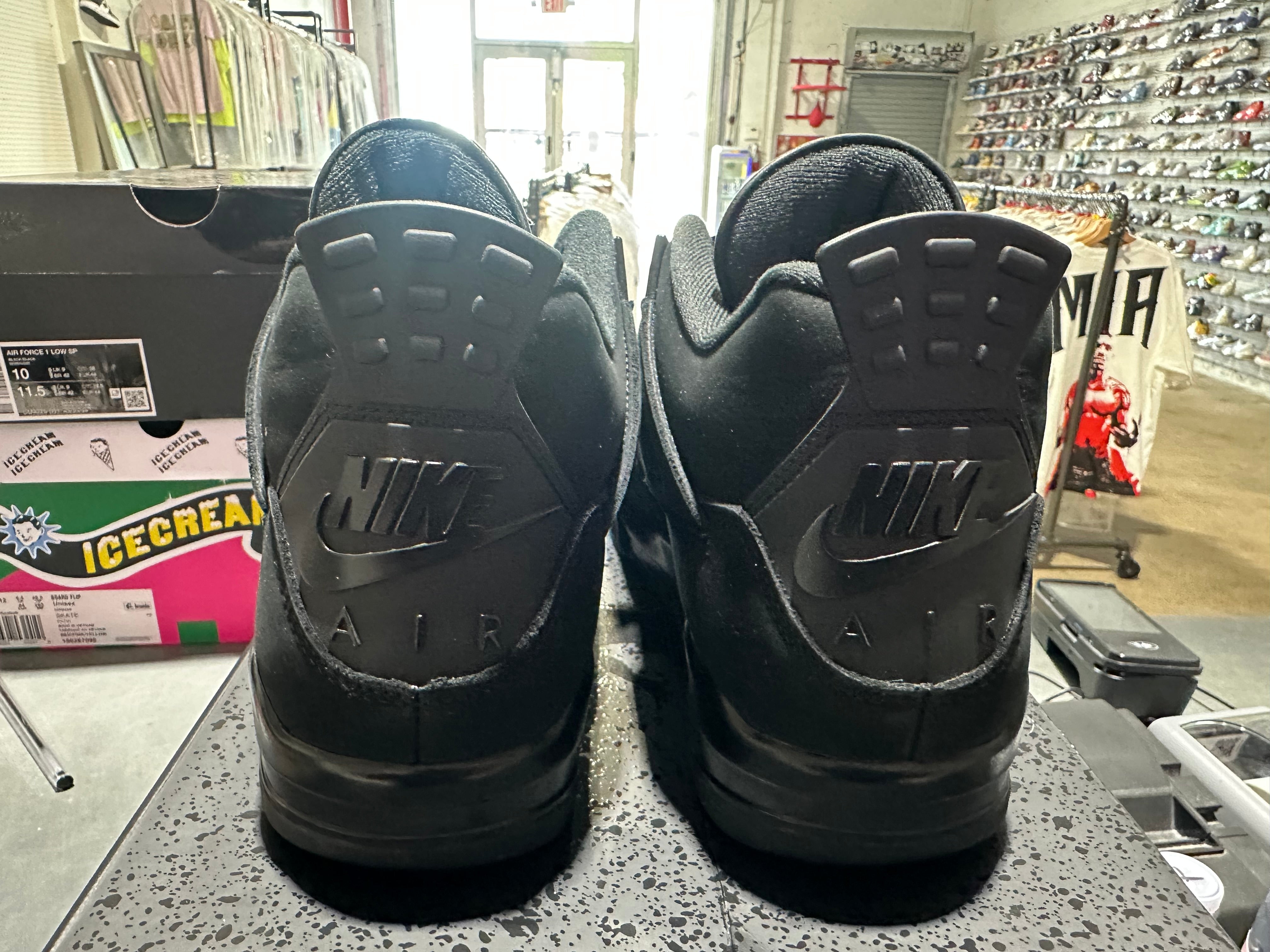 Air Jordan 4 Retro - Black Cat 2025 Size 10.5