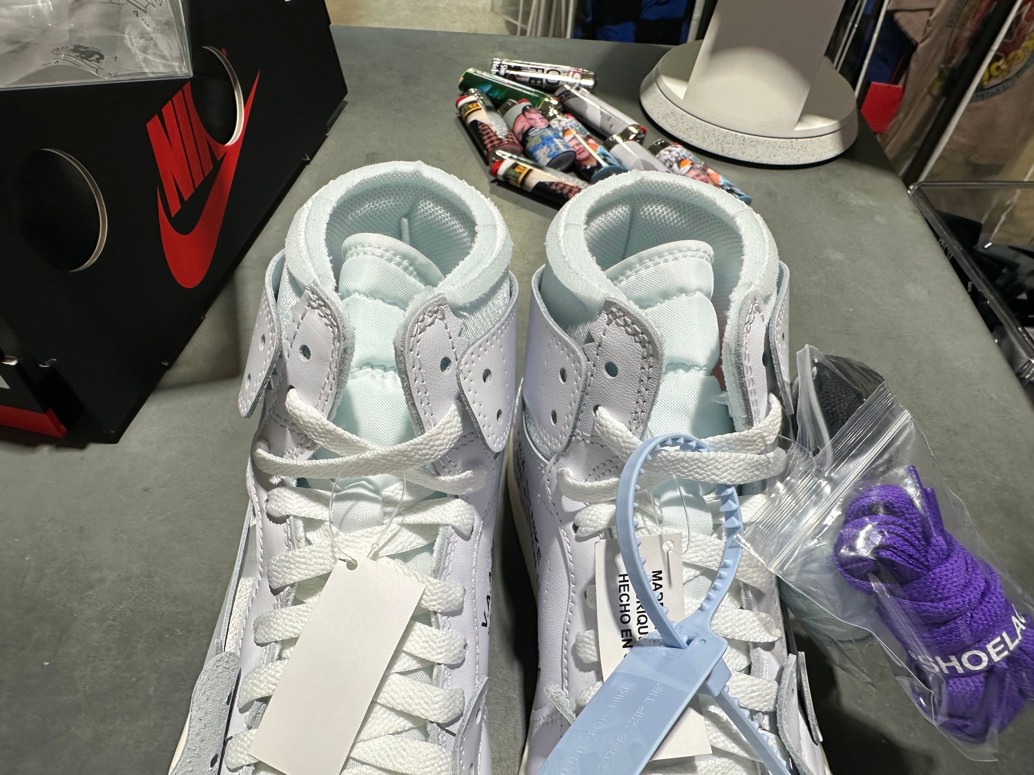 Air Jordan 1 Retro High - Virgil Abloh Archive/Alaska Size 8.5