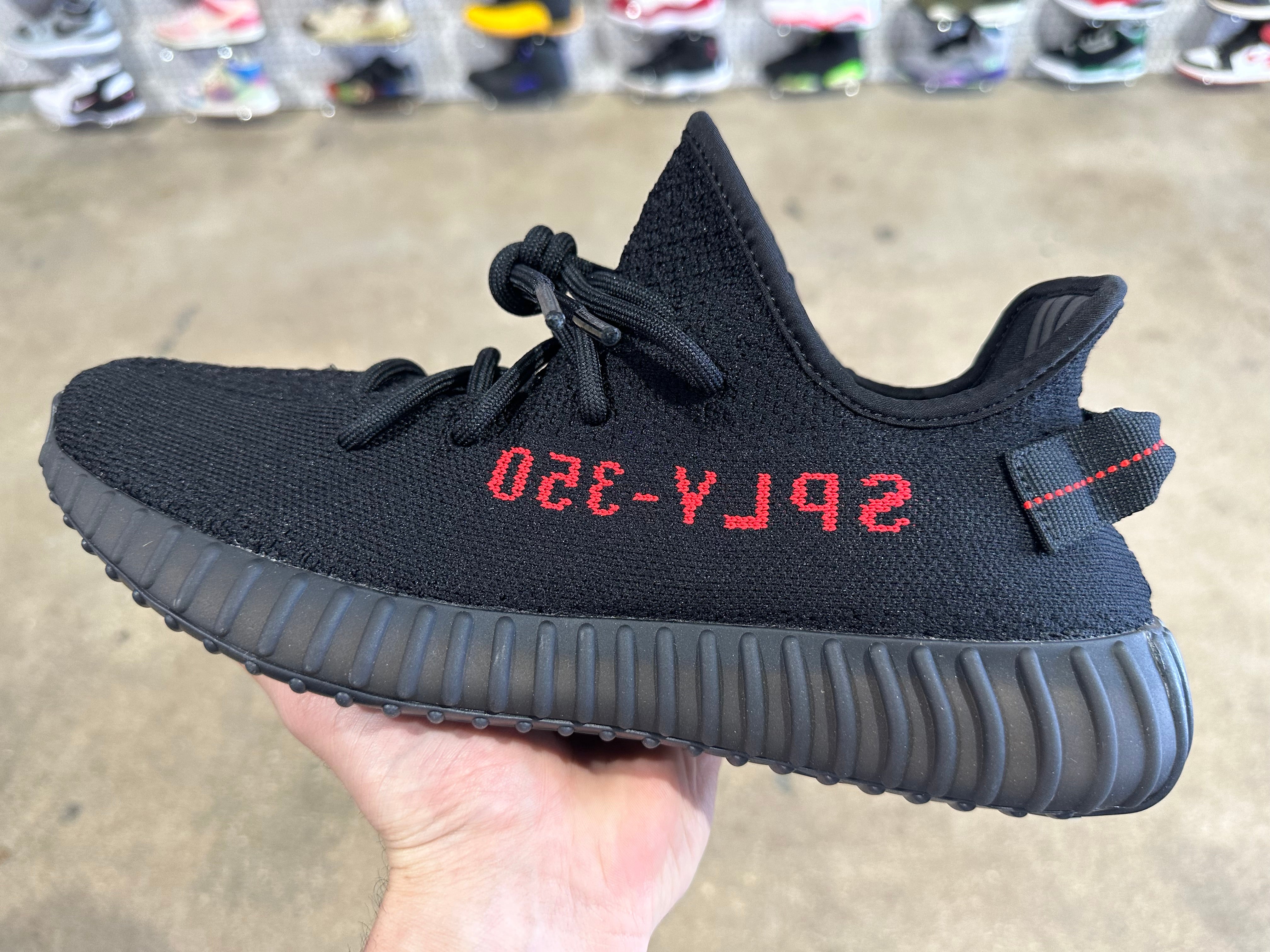 adidas Yeezy Boost 350 V2 - Bred Size 10.5