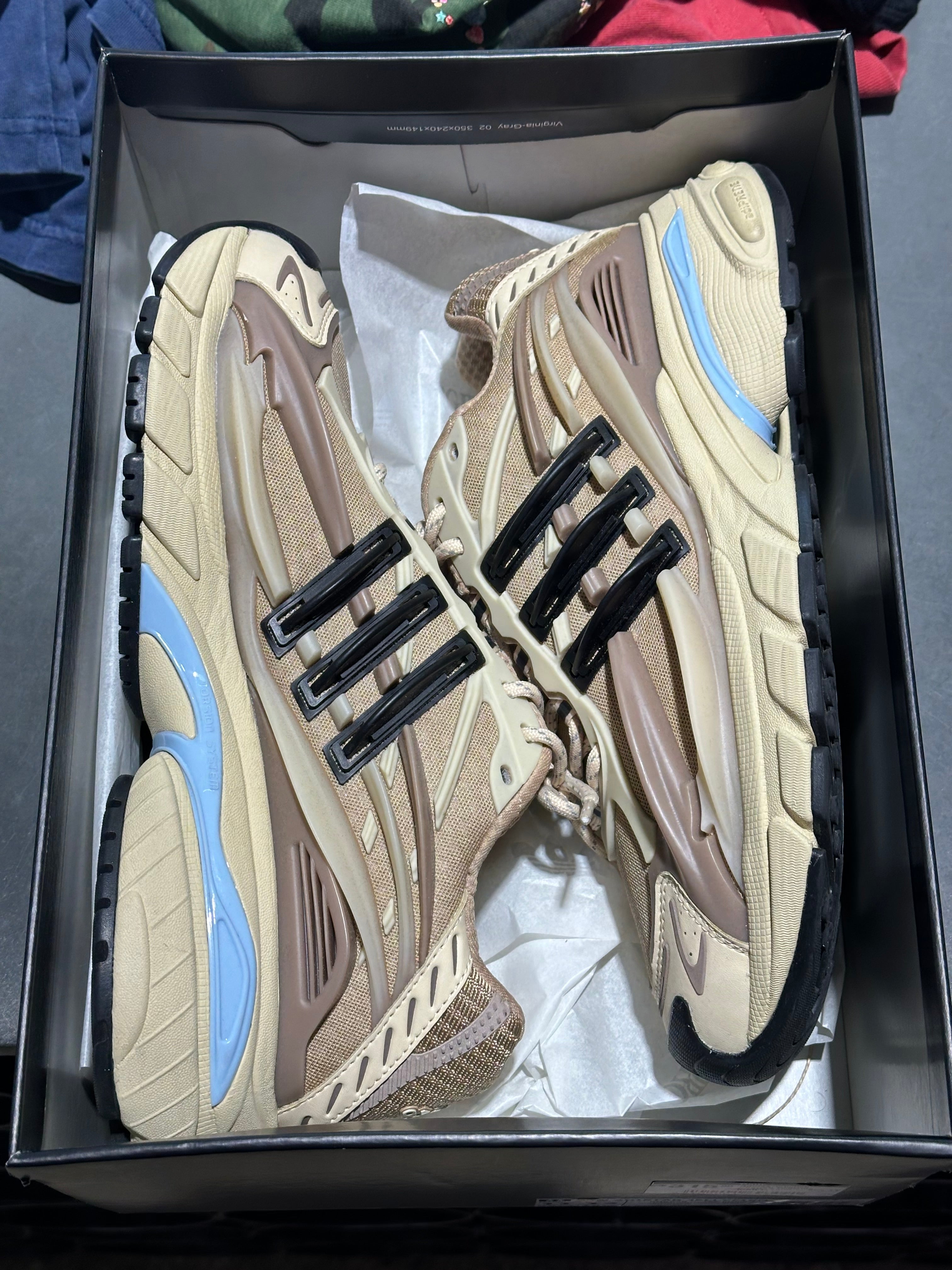 Adidas Jellyfish Pharrell Williams Crystal Sand - Size 11