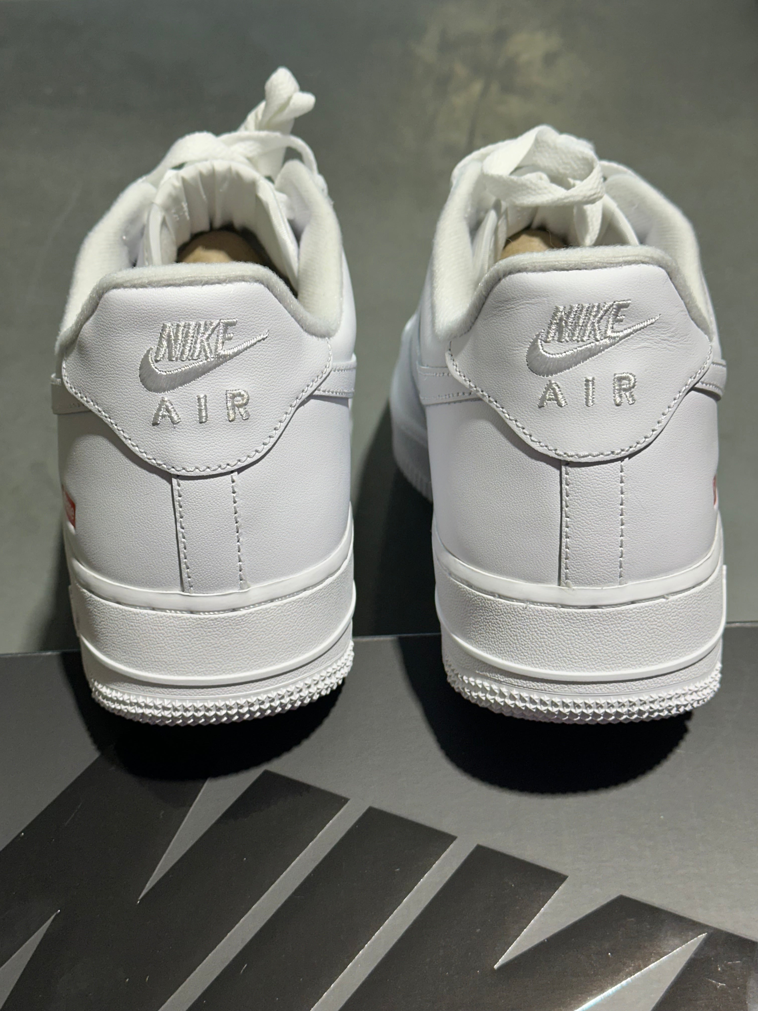 Nike Air Force 1 Low / Supreme - White Size 11.5
