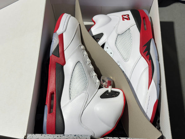Air Jordan 5 Retro OG - 2025 Fire Red Size 11.5