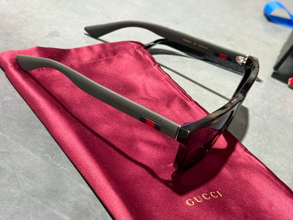 PRELOVED Gucci GG0008S Rectangular Sunglasses