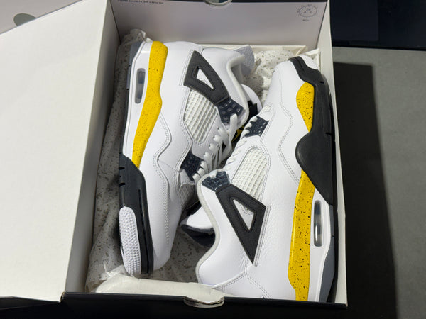 Air Jordan 4 Retro - Tour Yellow Size 9.5