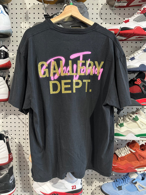 USED Gallery Department Cocktails Tee - Black Size XL