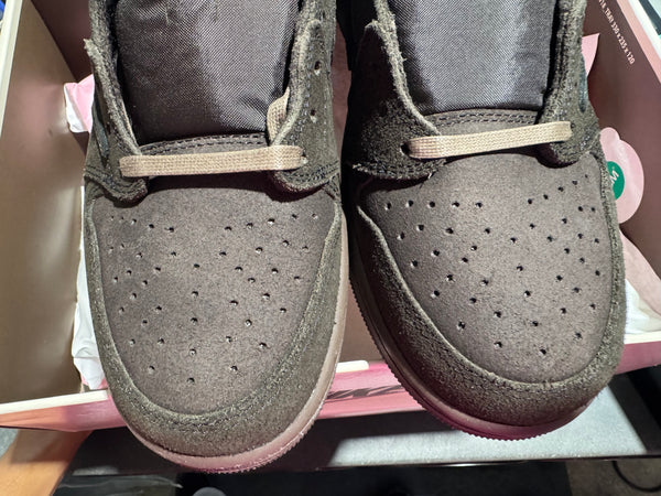 Air Jordan 1 Retro Low OG SP - Travis Scott/Velvet Brown Size 10.5