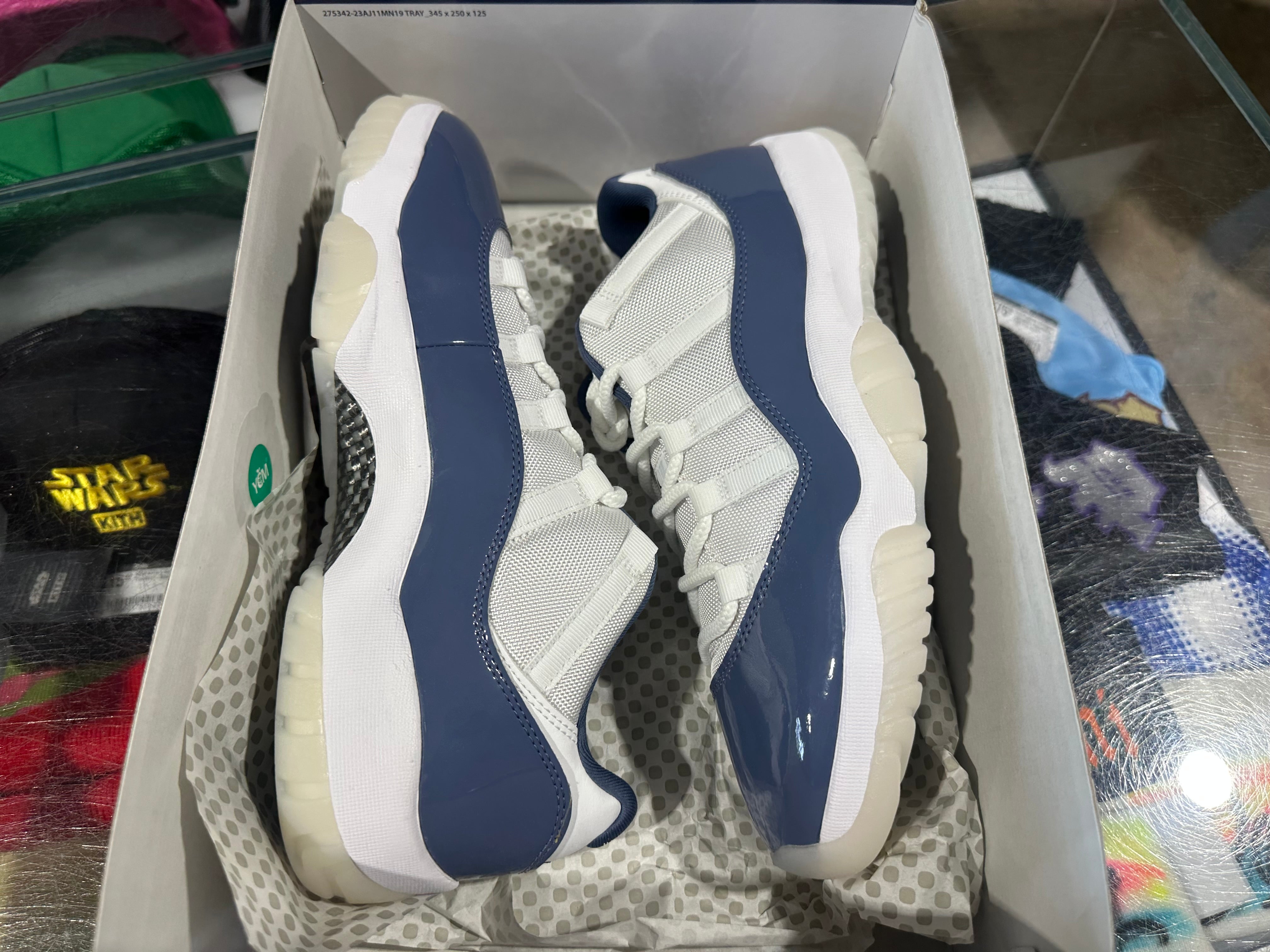 Air Jordan 11 Retro Low - Diffused Blue Size 11